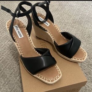 Steve Madden Espadrille Wedge Black Size 10